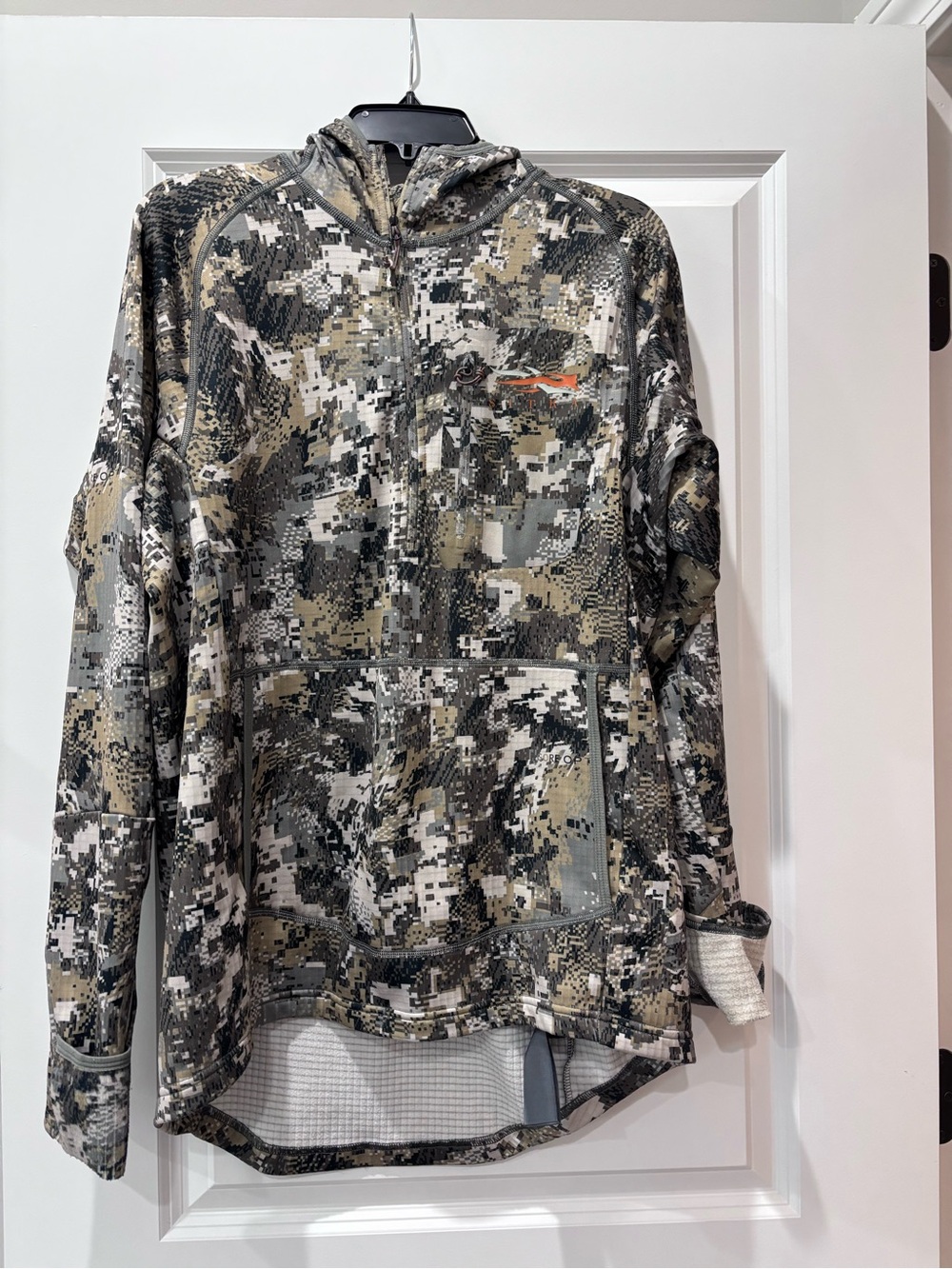 Sitka Gear Fanatic Hoodie - Hunting Digital Camouflage Pullover - Lightweight